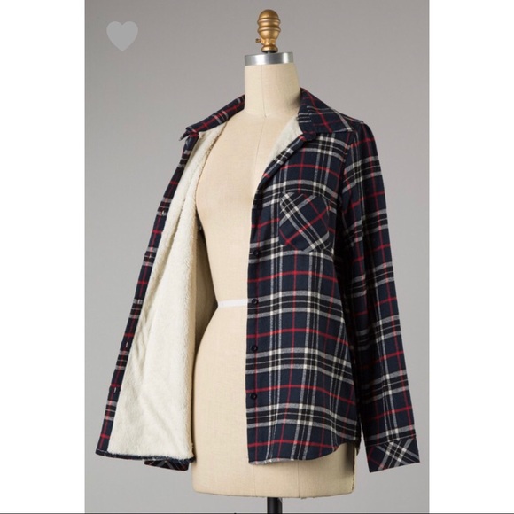 BOUTIQUE CLOSING MAKE AN OFFER - Picture 4 of 8